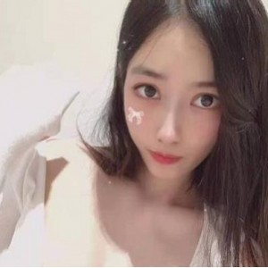 易直播网红主播-过气学姐：性感火辣女神LOL直播资源